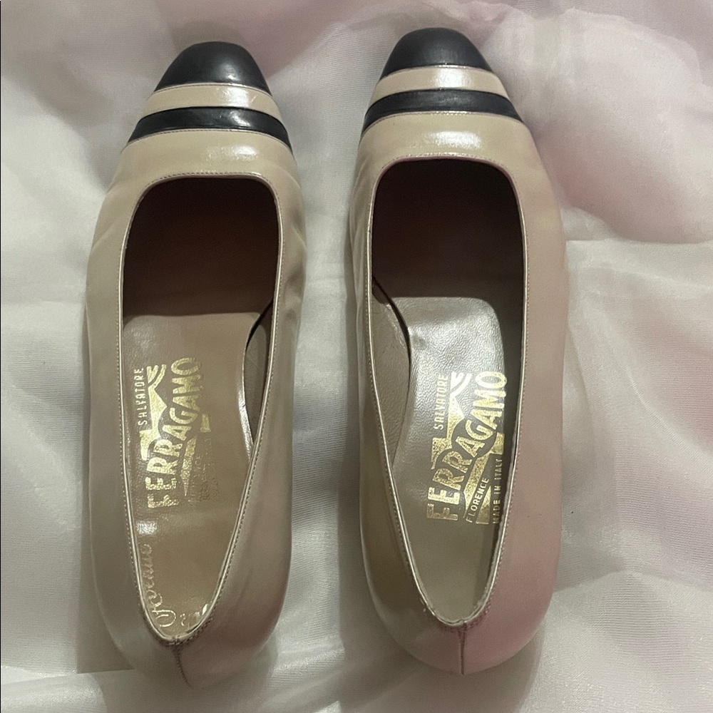 Salvatore Ferragamo Beige and Black Heels